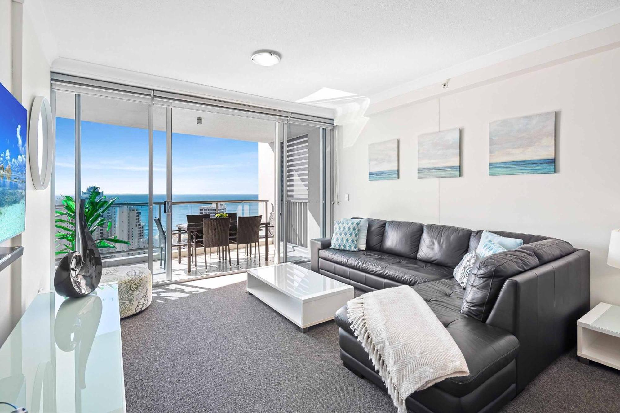 Holiday Holiday Chevron Renaissance Apartments Gold Coast Room photo